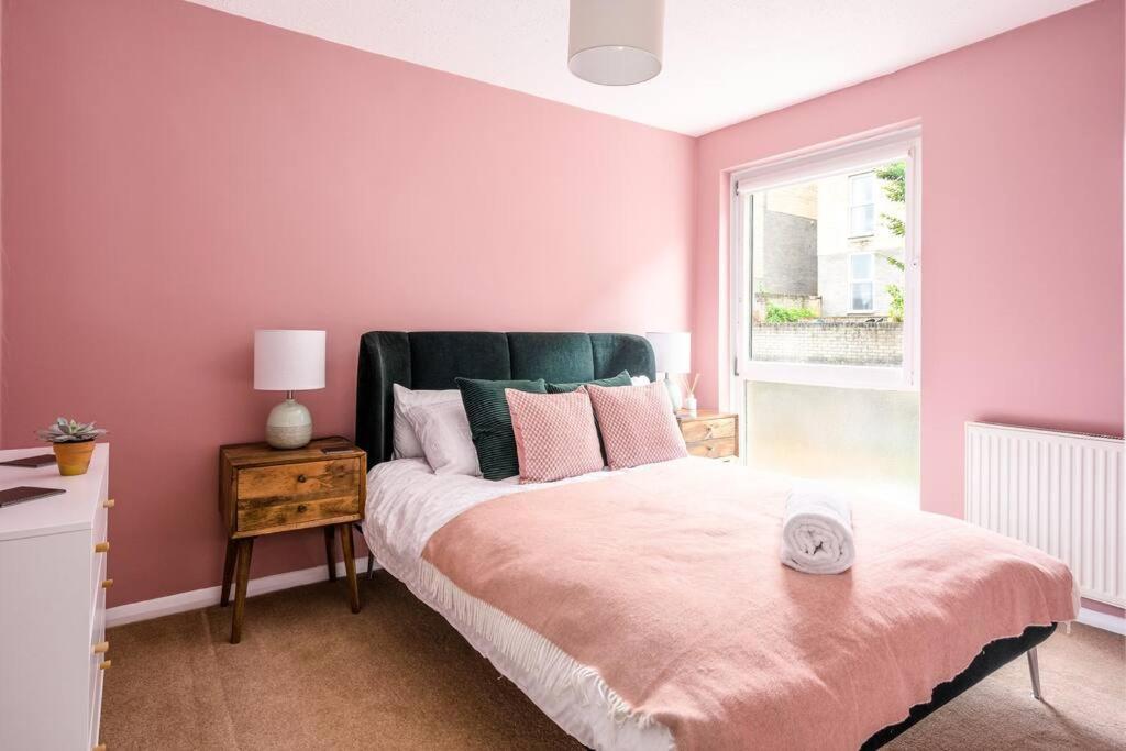 Stunning 4 Bedroom House In Central Бат Екстер'єр фото